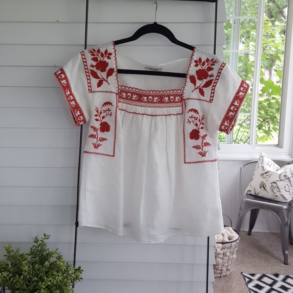 Madewell embroidered short sleeve top